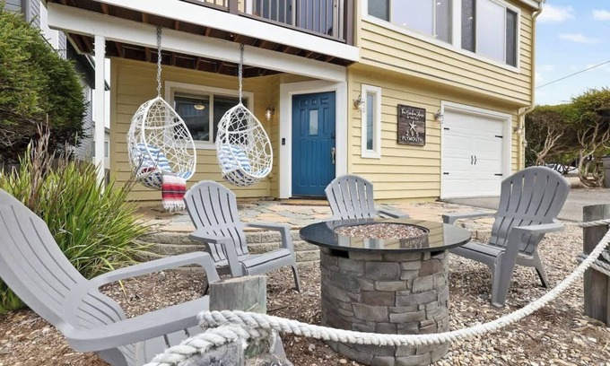 Park Hill House | Cambria by the Sea Near Moonstone beach/park
