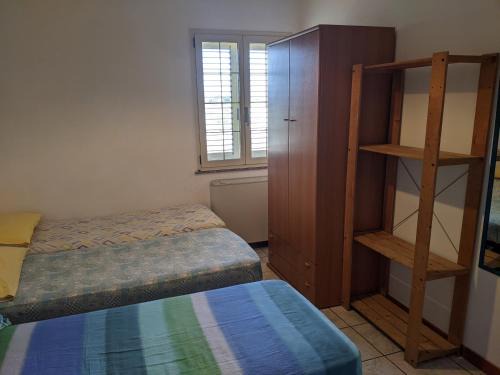 Marina di Montenero House | Camera doppia in affitto con bagno privato