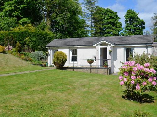 Innellan House | Cameron Lodge Cottage