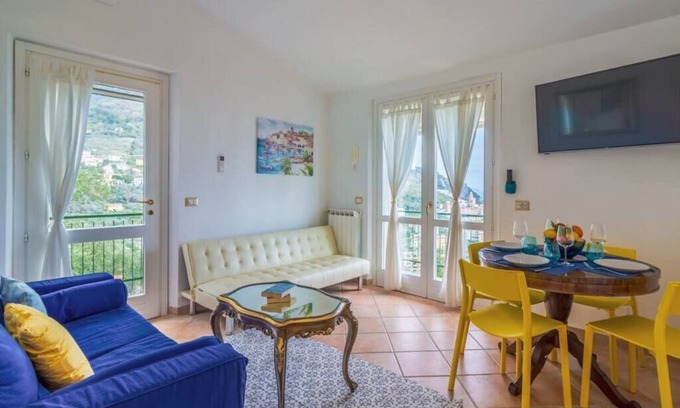Zoagli Apartment | Camilla House- Sea View, Wifi and Parking