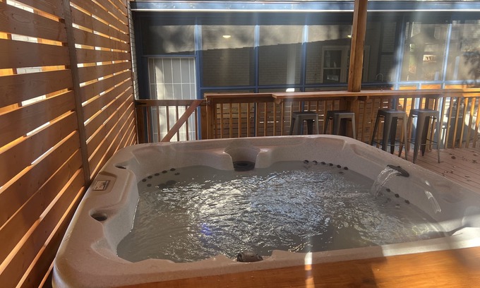 Church Street House | Camp Creek Landings Atlanta - Hot tub, outdoor kitchen and pool table