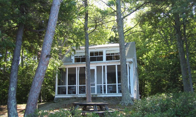 West Alton Cottage | Camp1 on Lake Winnipesaukee