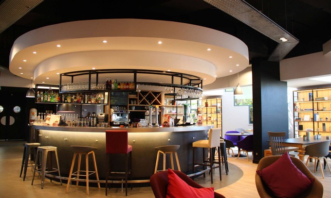 L'Arenas Hotel | Campanile PRIME - Nice Airport