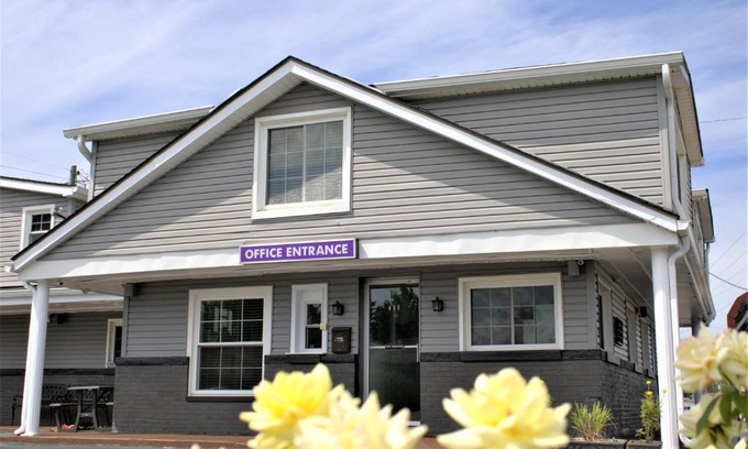 Scottsburg Hotel | Campbell's Motel Scottsburg
