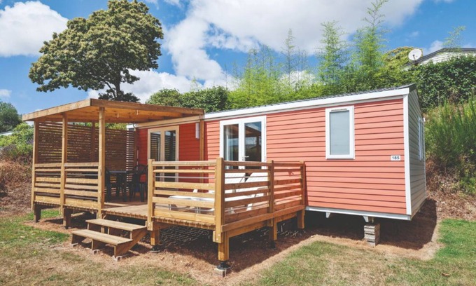Landudec House | Camping éco-responsable | Mobil-home Family TV 6p