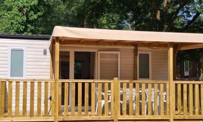 Reyrevignes House | Camping 3 étoiles - Piscine - ccaideg