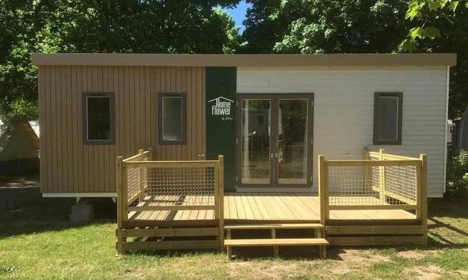 Avrille House | Camping 3 étoiles - Piscine - ccbafeh