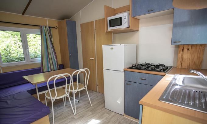 Pamiers House | Camping *** Apamea - Cottage 3 Rooms 4 Persons