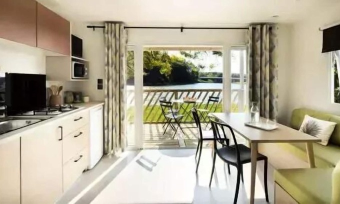 Peigney House | Camping de la Liez * - Mobile home New Family 3 Rooms 4 People Air-conditioned