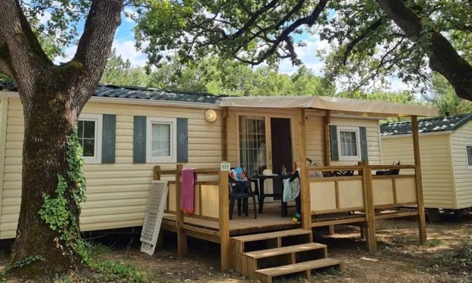 Moustiers-Sainte-Marie House | Camping 3 étoiles - ccbaeii