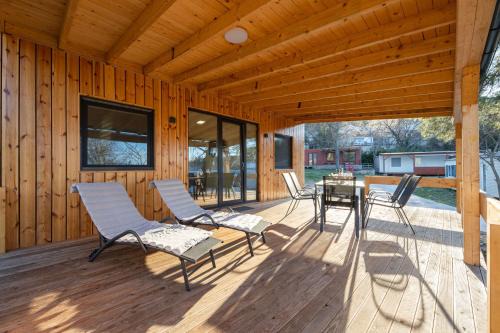 Donji Karin House | Camping Karin - Bungalow Magoro