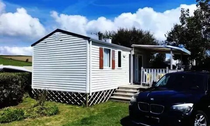 Plomodiern House | Camping Ker Vella * - Mobilhome for 5 People