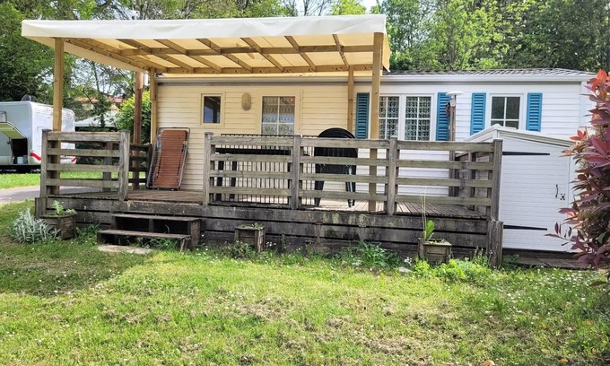 Le Grand Serre House | Camping le Grand Cerf * - Mobile home Comfort Superior 4p (32m2) with covered terrace, 2 bedrooms, air conditioning 4 people