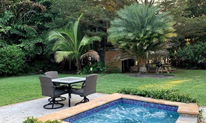 Palm Beach Gardens Other | Camping ∙ 1 bedroom ∙ 6 guests