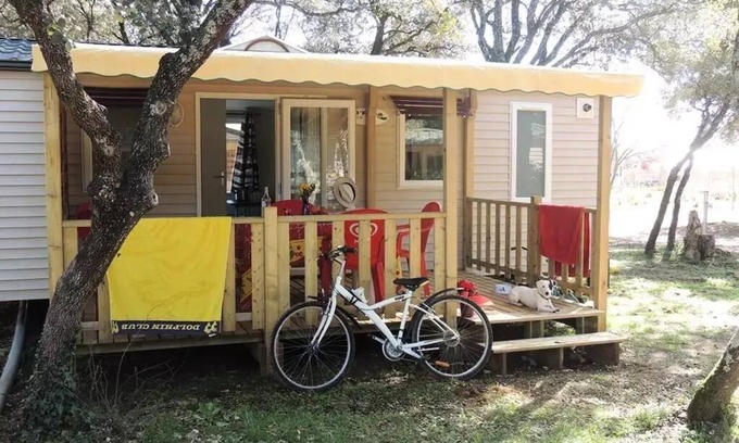 Boisseron House | Campsite Domaine de Gajan * - Mobile home Comfort + FAMILY 27m2 (2 bedrooms) - covered terrace TV INCLUSE - Clim 4 people