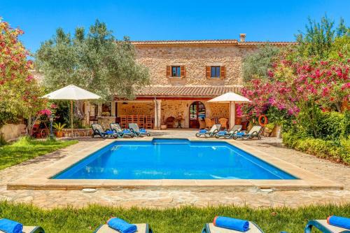 Buger Villa | Can Nany