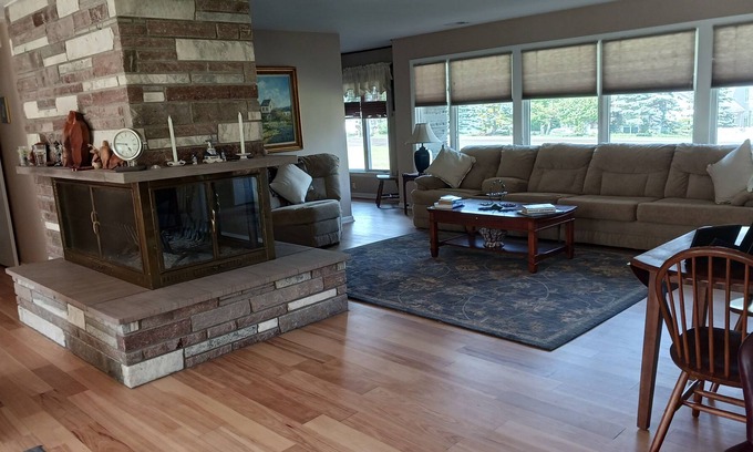Canandaigua House | Canandaigua Lake spacious ranch close to beach, Bristol Mountain and wineries