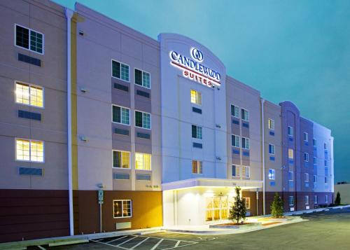 Jacksonville Hotel | Candlewood Suites Jacksonville by IHG