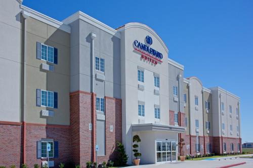 League City Hotel | Candlewood Suites League City by IHG