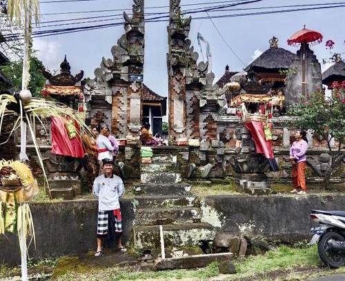Banjarangkan Villa | Candy Home Stay
