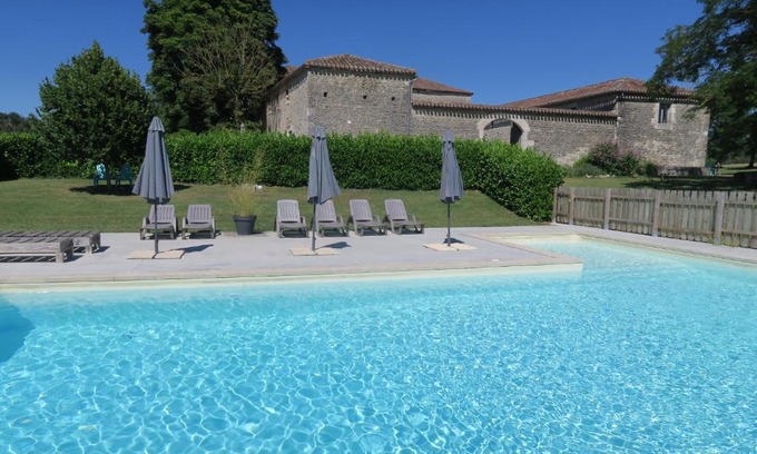Thezac Bed & Breakfast | Canel