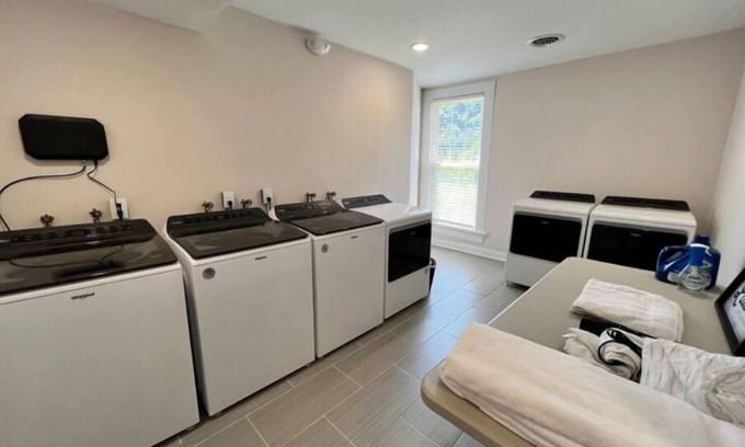 Providence Apartment | Canoe Cove at The Washington Inn 2
