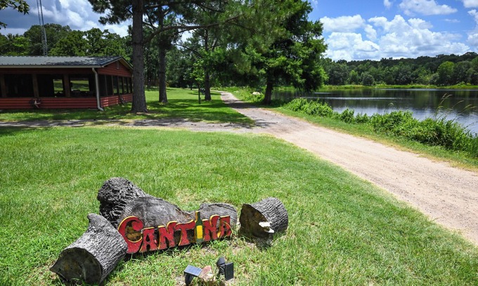 Edom House | Cantina Lake House - Arcridgeranchresort.com