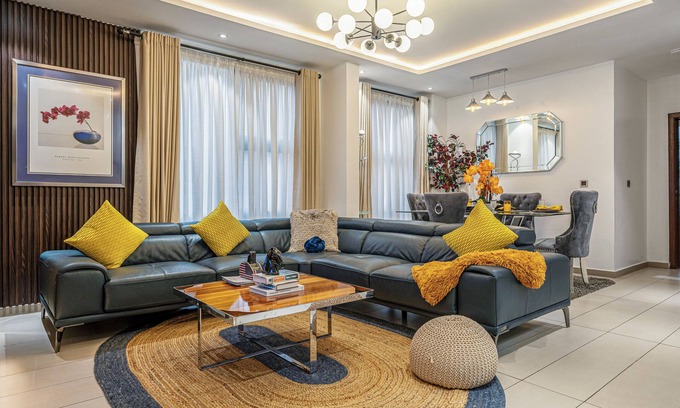 Cantonments House | Cantonments - Charming 1 Bedroom w/Pool View & Gym & Private Balcony