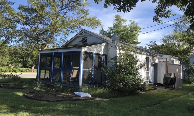 Cape May Point House | Cape May Pt. Birders Paradise, 2 bedroom cottage with open floorplan & 2 porches