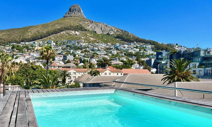 Sea Point Apartment | cape town living - Skydeck Penthouse
