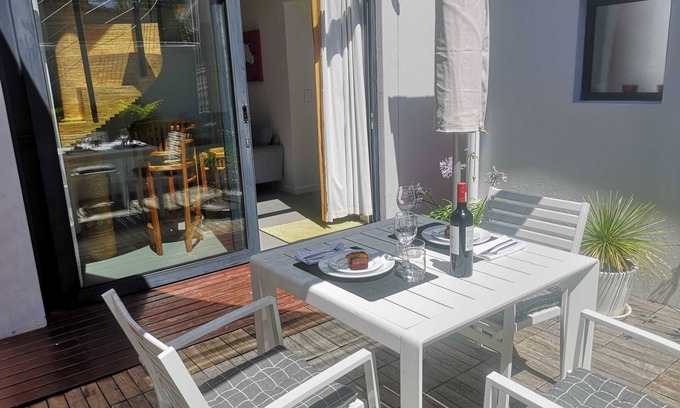 Capri Villa | Cape white villa - Duplex suite (No Load shedding)