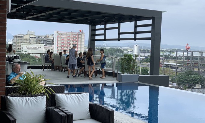 Malabanias Hotel | Capitol Hill Hotel and Suites