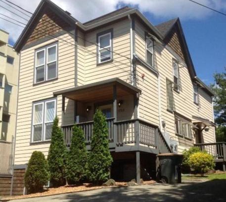 Broadway Apartment | Capitol Hill Luxury Apartments