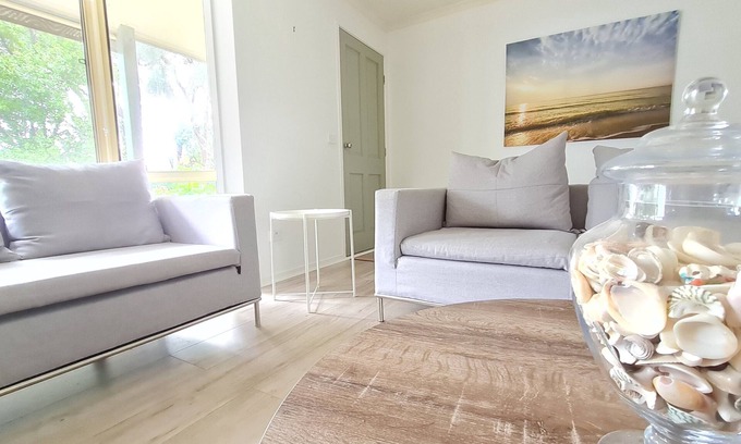 Capel Sound Cottage | Caplesound Beach house 5 min walk to beach