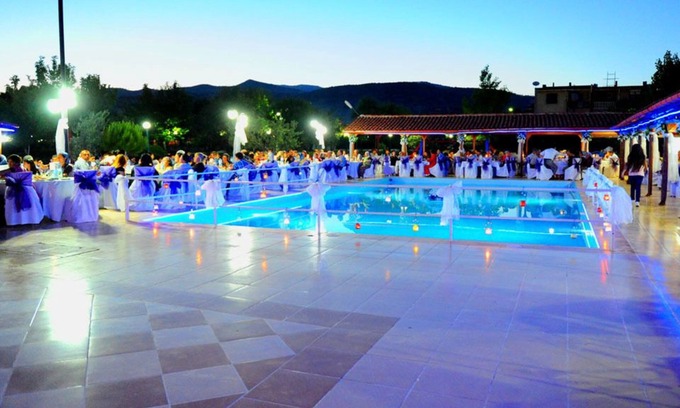 Bergama RV Rental | Caravan Camping