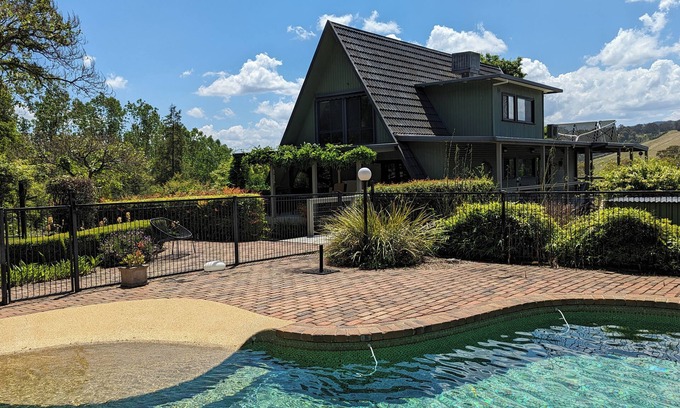 Myrtleford House | Carawah Ridge