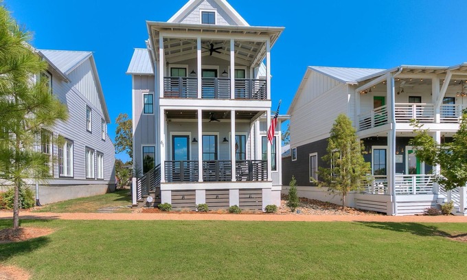 Eufaula House | Carlton Landing! Come enjoy Greenway Getaway
