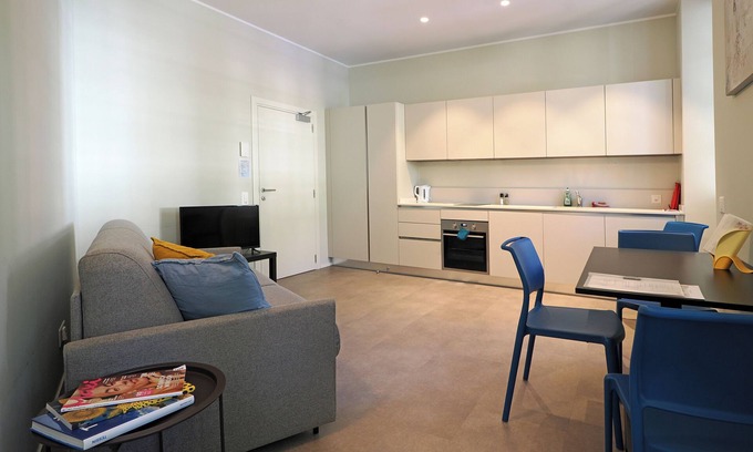 Locarno Apartment | Carnival Apartment 9