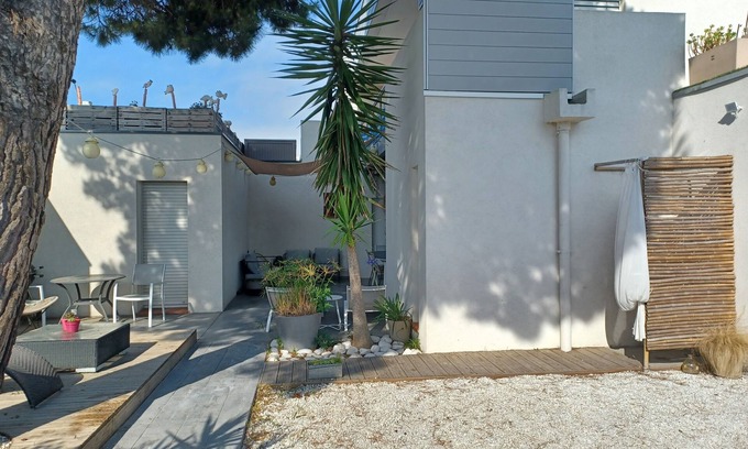 Carnon-Plage House | Carnon Plage: House with garden