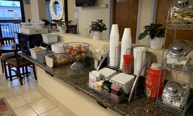 Mooresville Hotel | Carolina Inn & Suites of Lake Norman