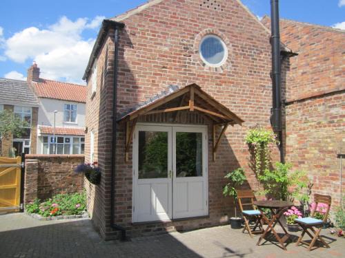 Pocklington House | Carpenter's Cottage