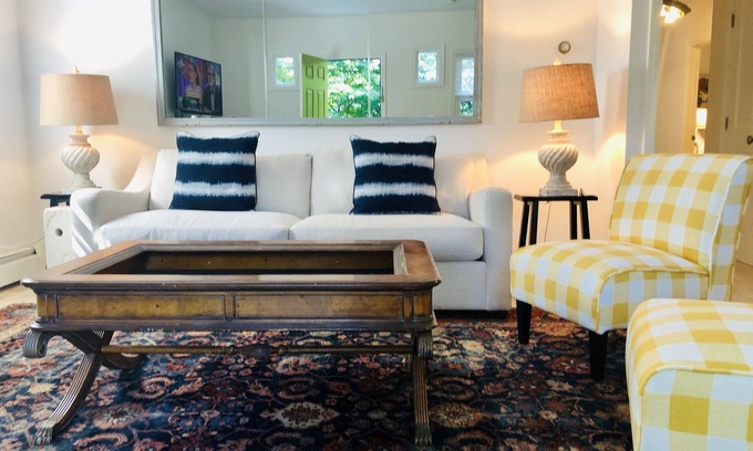 The Point Condo | Carriage house rental Point Neighborhood downtown