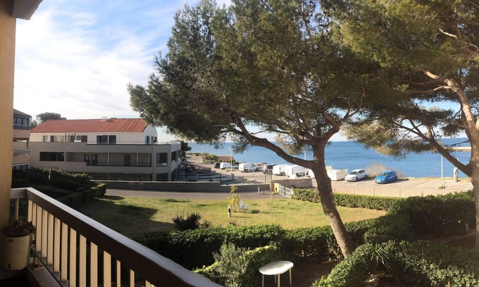 Martigues Apartment | Carro Côte bleue vacation rental