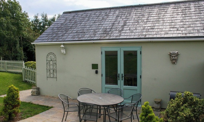 Manton Cottage | Carrot Cottage - UK32609