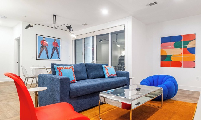 Historic Edgefield Apartment | Carter #406 by AvantStay | Mins to Downtown