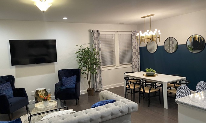 Morrisville House | Cary Luxury House near RDU