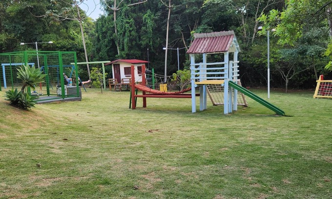 Aguas de Lindoia Cottage | Casa Aconchegante em Aguas de Lindoia. Condomínio Fechado com Toda Segurança