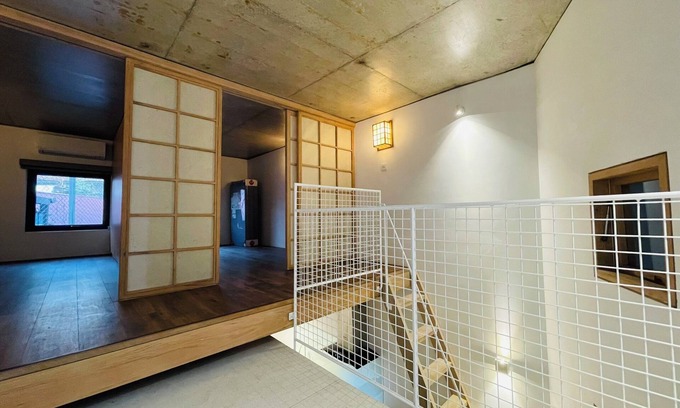 Hai Ba Trung Apartment | Casa Amarilla Boutique Apartment