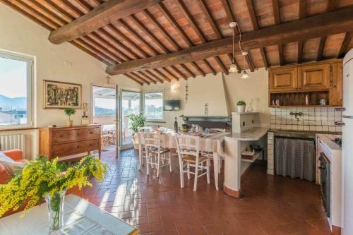 Vicopelago House | Casa Amedeo