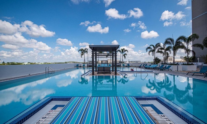 Doral Apartment | Casa Amor Luxury Flat